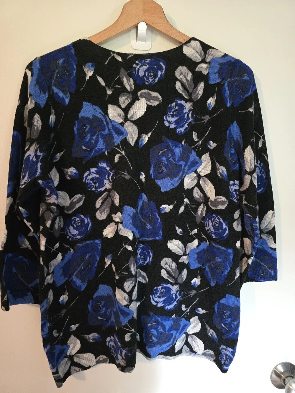 Talbots soft cashmere